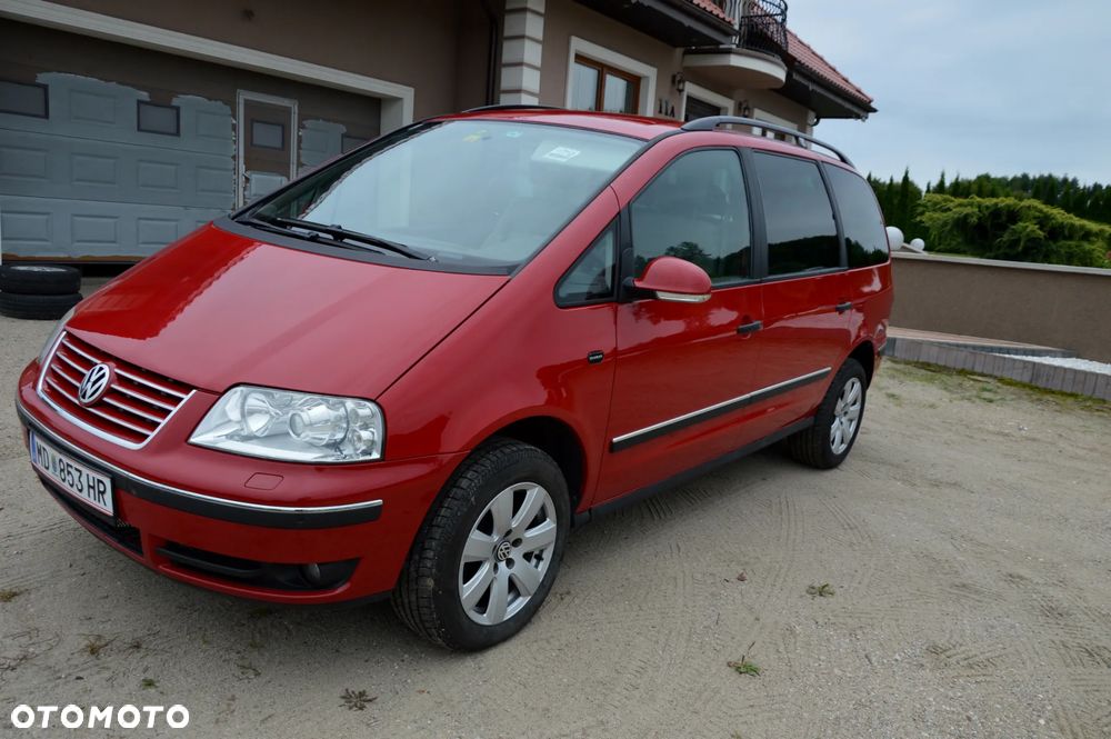 Volkswagen Sharan 1.9 TDI 4Motion Sportline - 2