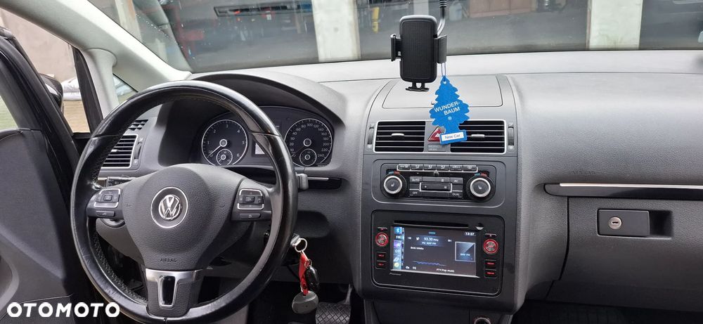 Volkswagen Touran 2.0 TDI DPF Highline DSG - 15