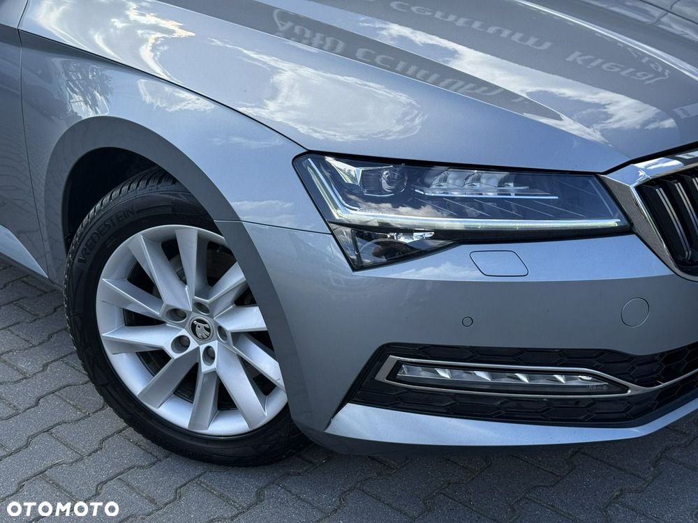 Skoda Superb 2.0 TDI SCR 4x4 Style DSG - 6