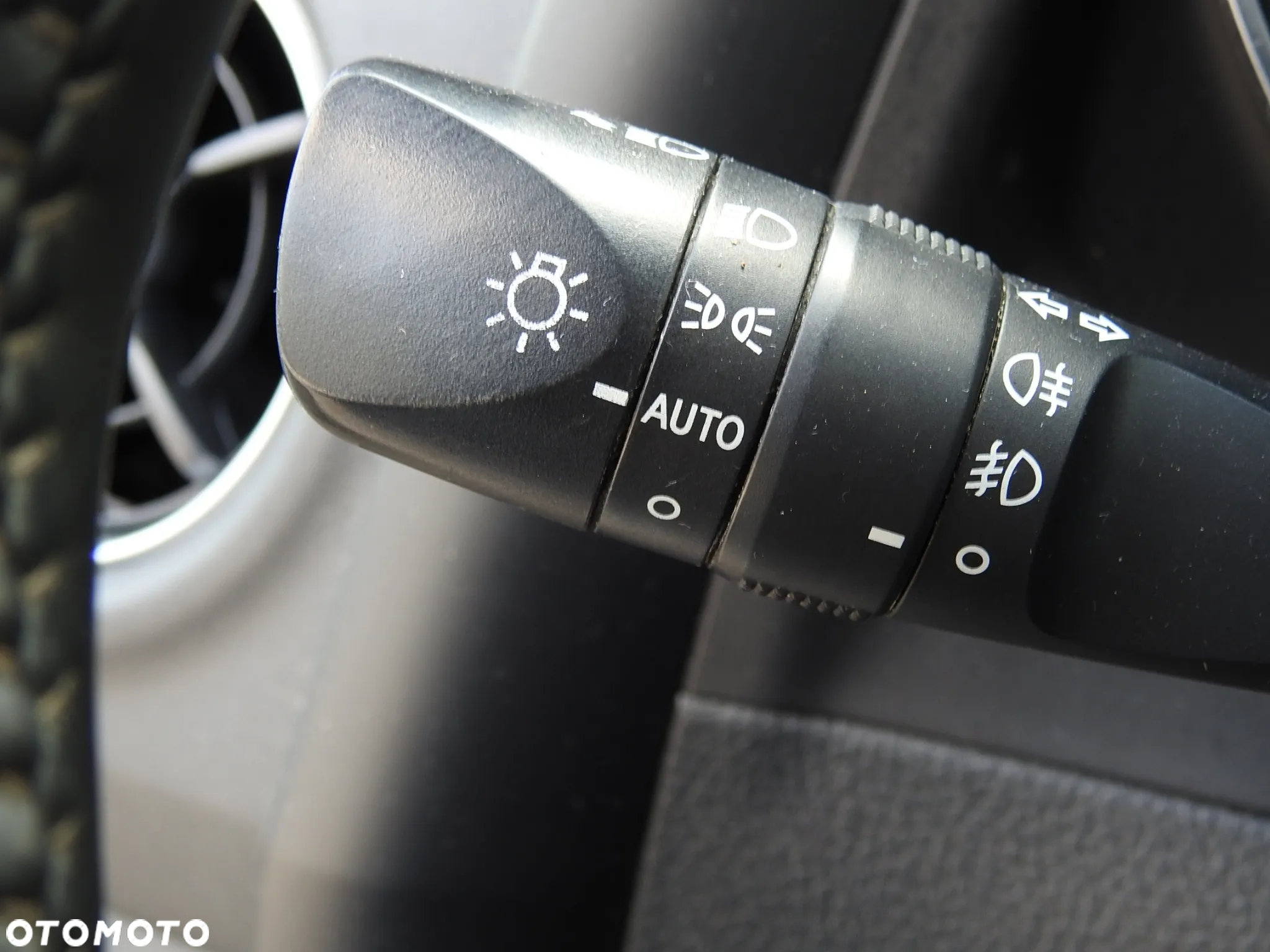 Toyota Auris 1.8 VVT-i Hybrid Automatik Comfort - 16