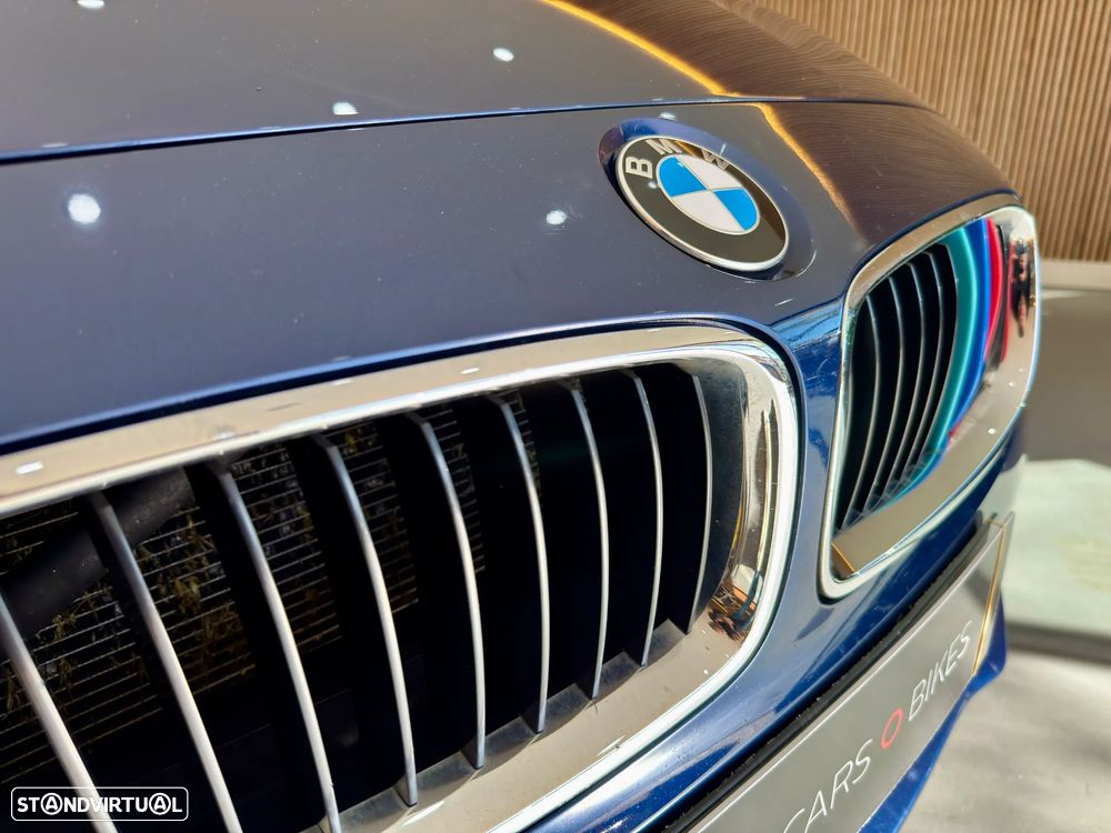 BMW 318 d Touring Line Sport Auto - 23