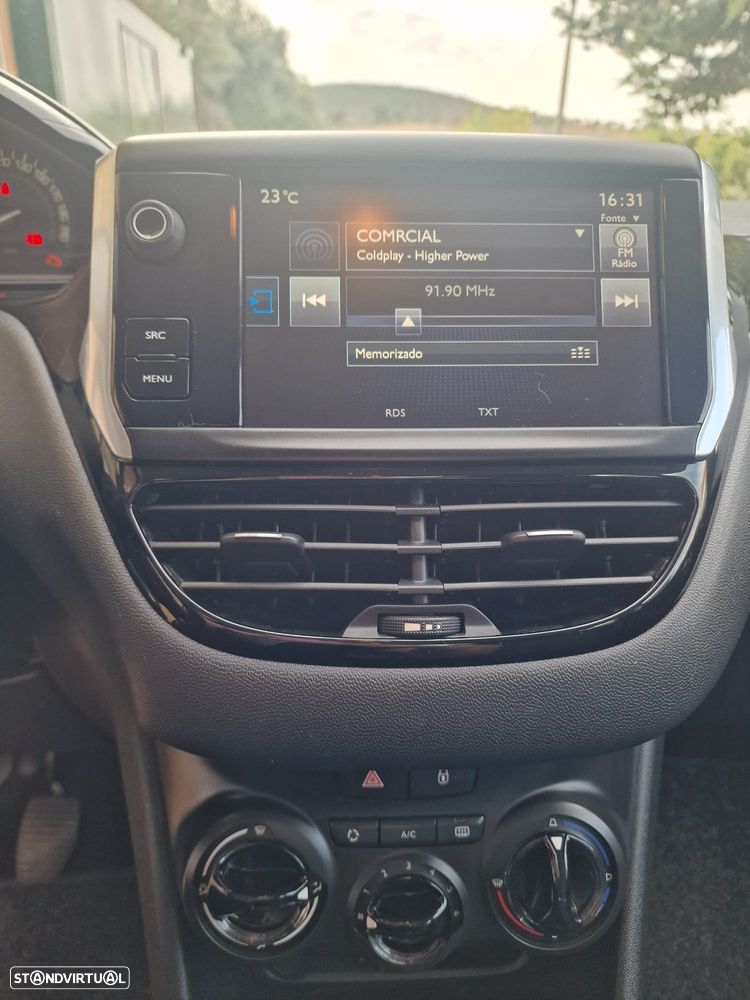 Peugeot 208 1.6 BlueHDi Active - 9