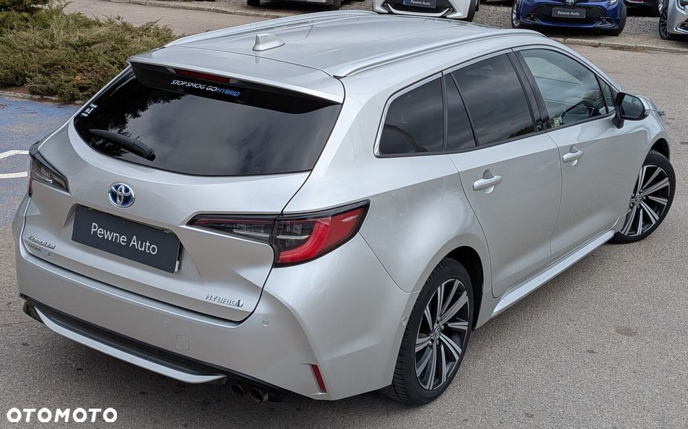 Toyota Corolla 2.0 Hybrid Comfort - 18