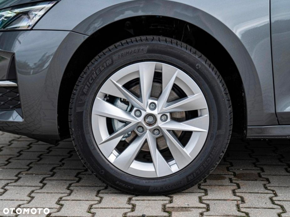 Skoda Octavia 1.5 TSI mHEV Drive Selection DSG - 13