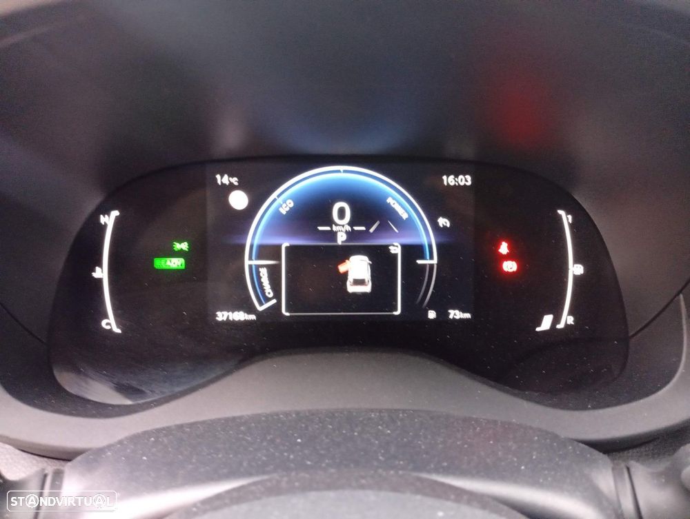 Toyota Yaris Cross 1.5 HDF Comfort Plus - 14