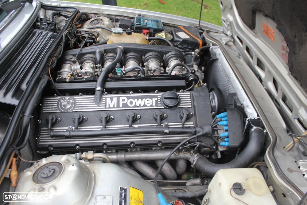 BMW 635 M CSi - 28
