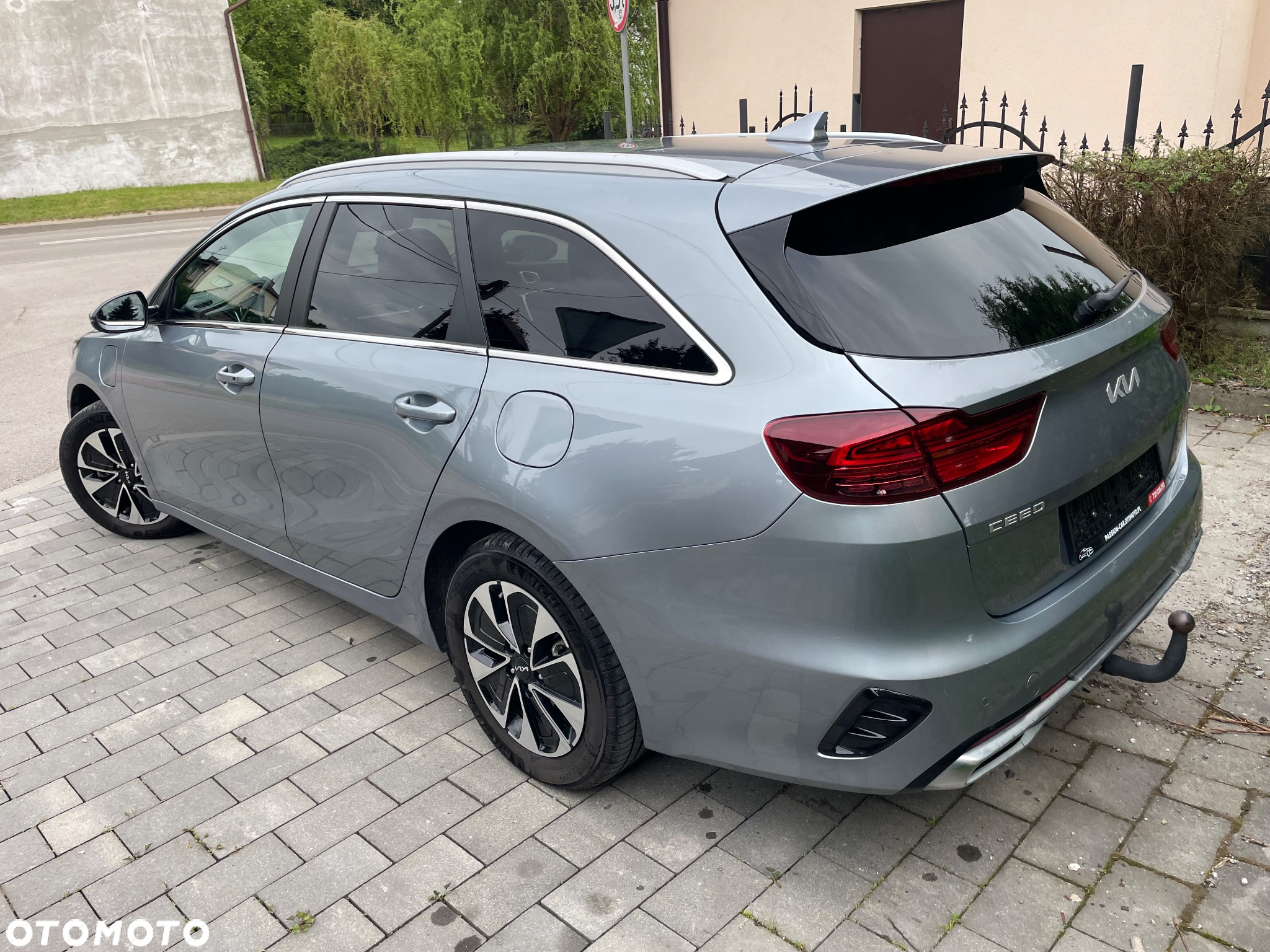Kia Ceed 1.6 GDI PHEV Business Line DCT - 2