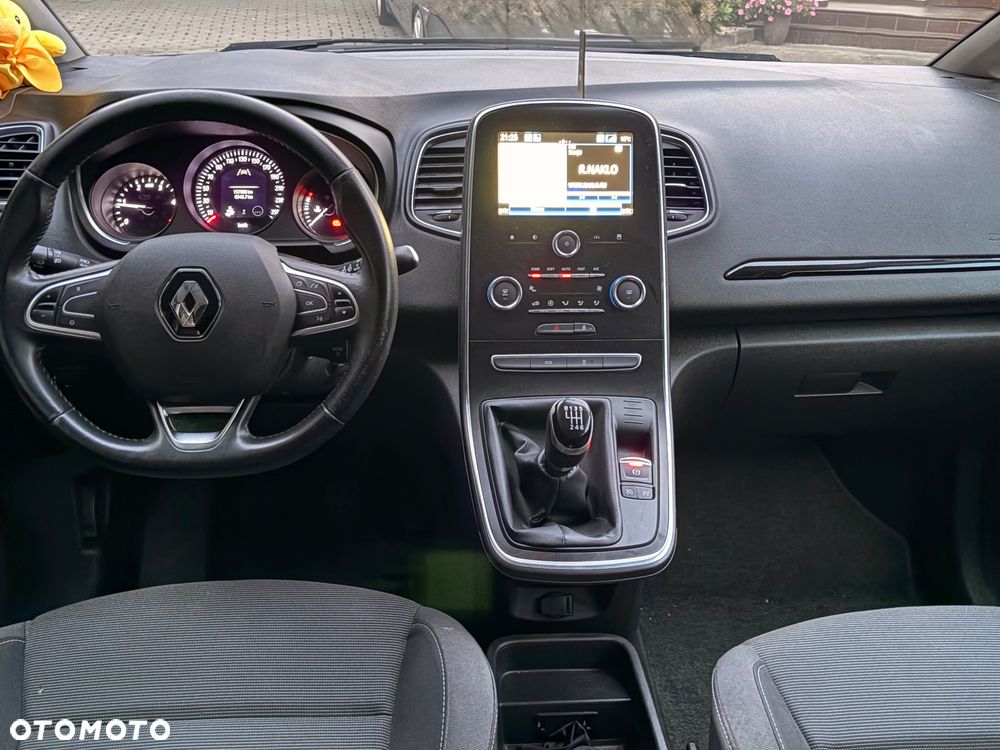 Renault Scenic BLUE dCi 120 BLACK EDITION - 10