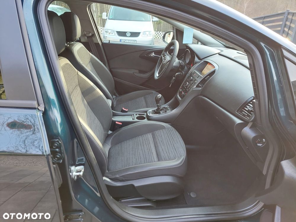 Opel Astra 1.4 Turbo Exklusiv - 15