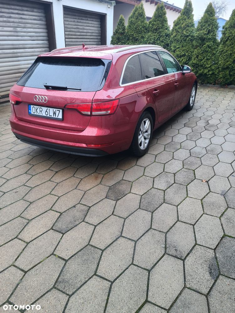 Audi A4 Avant 2.0 TDI S tronic - 9