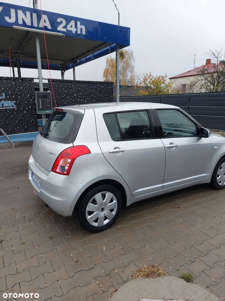Suzuki Swift 1.3 GLX / Comfort - 2
