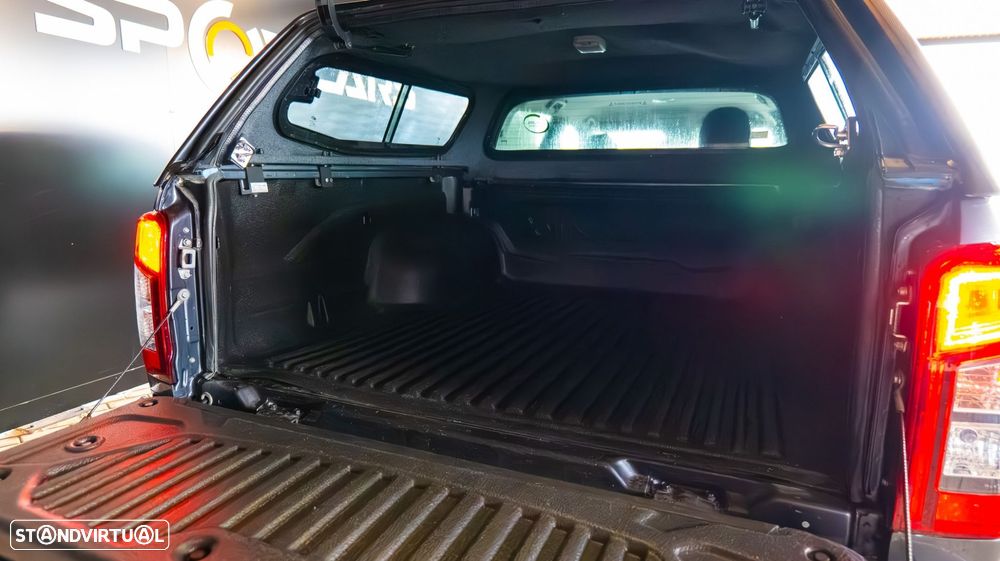 Mitsubishi L200 2.3 DI-D Strakar CD Intense 4WD - 9