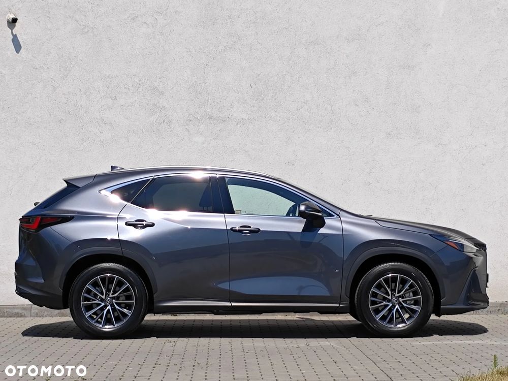 Lexus NX 350h Prestige 2WD - 10