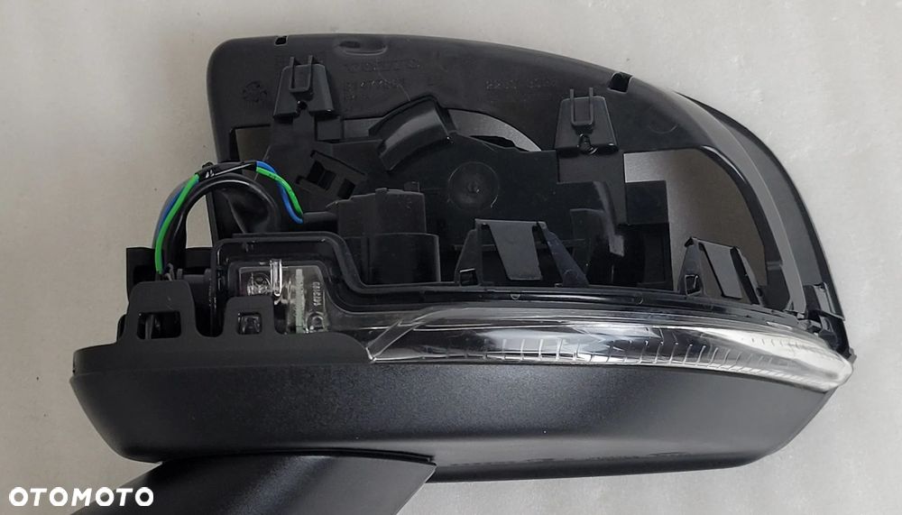 LUSTERKO LEWE 14PIN VOLVO XC40 2017- 31442777 3147761 14pin - 7