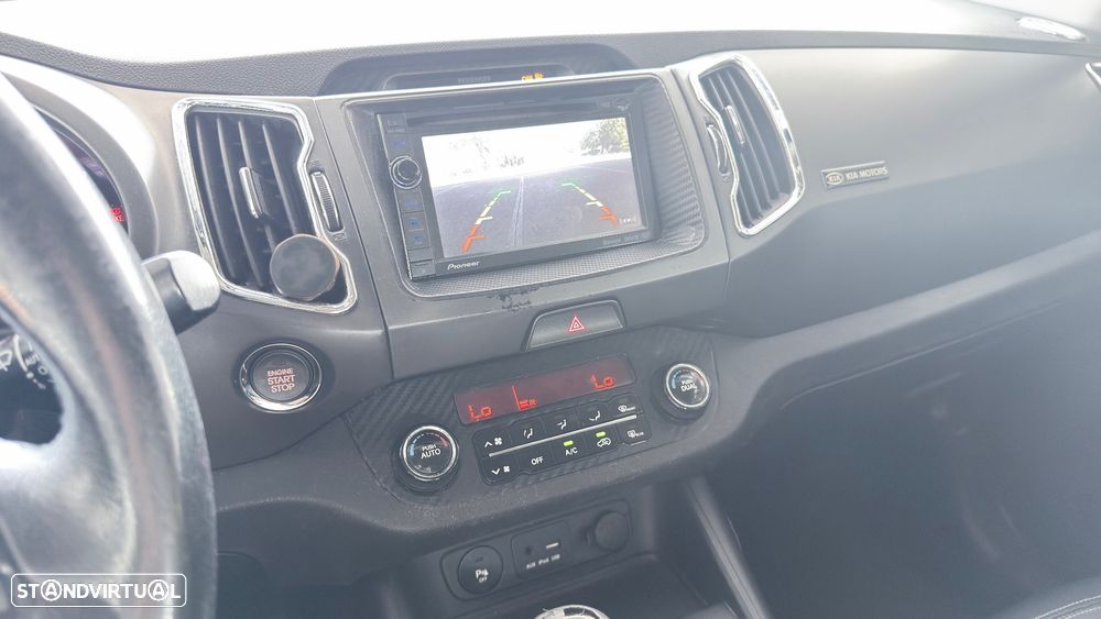 Kia Sportage 1.7 CRDI ISG EX - 6