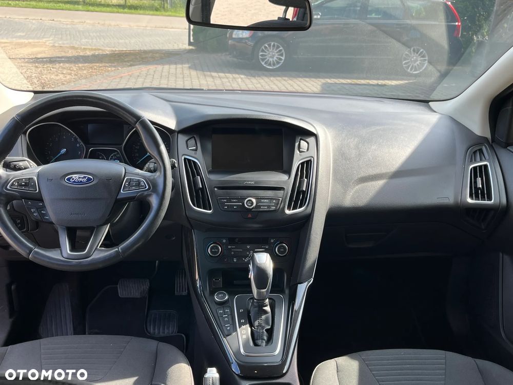 Ford Focus - 12