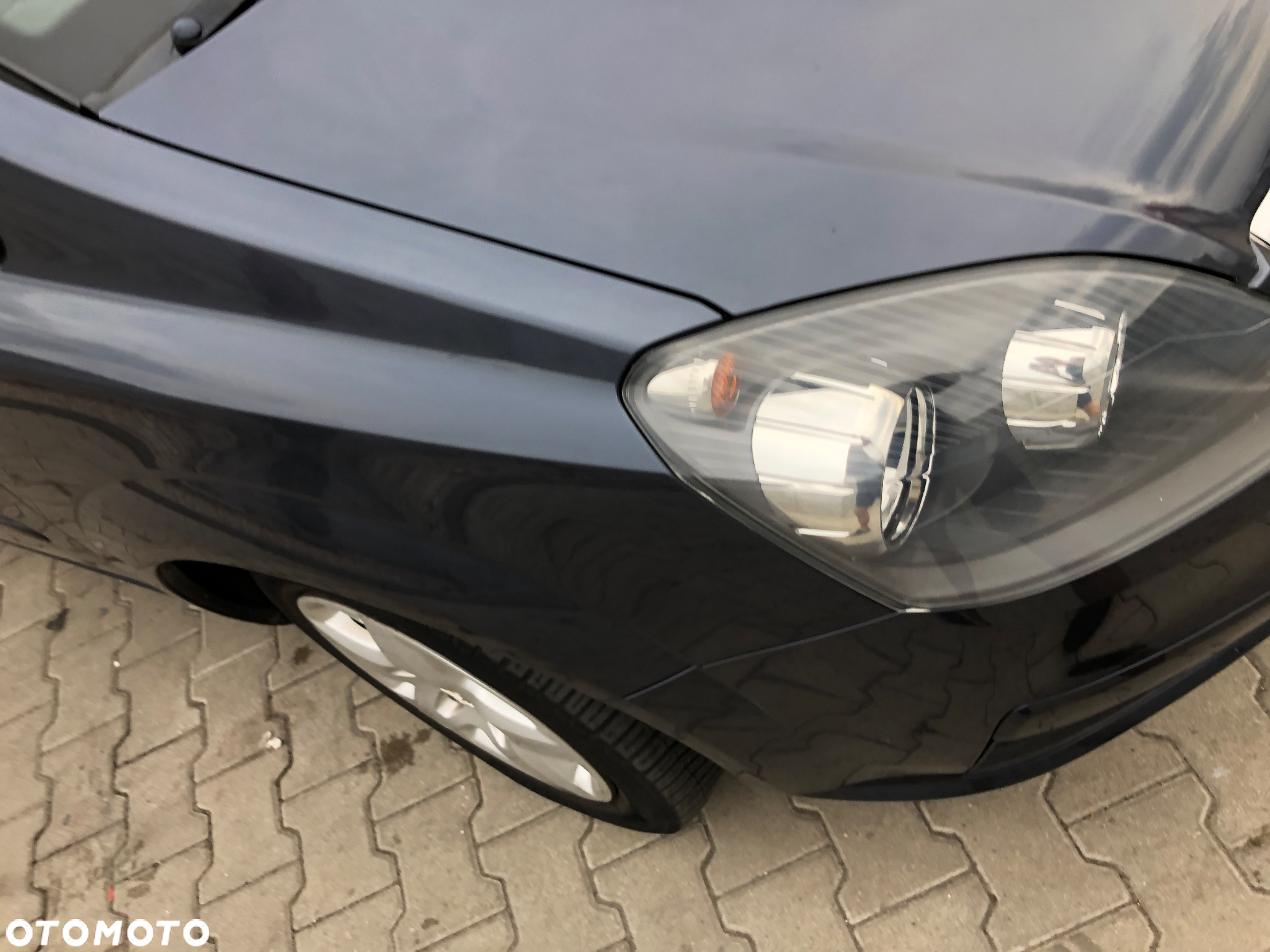 Opel Zafira 1.8 Cosmo - 37