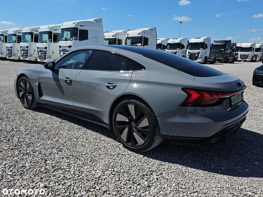 Audi RS e-tron GT - 7