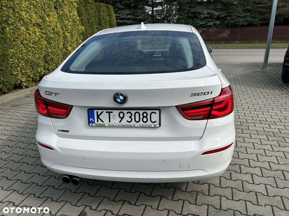 BMW 3GT - 14