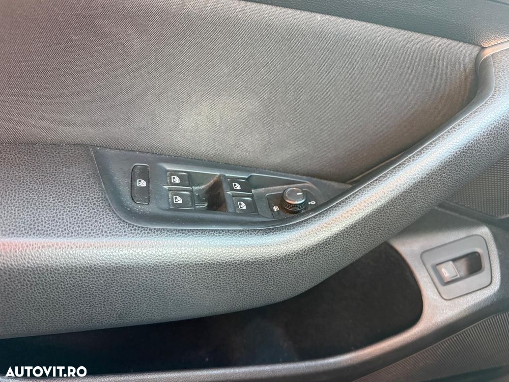 VOLKSWAGEN Passat 2019 — imagine 13