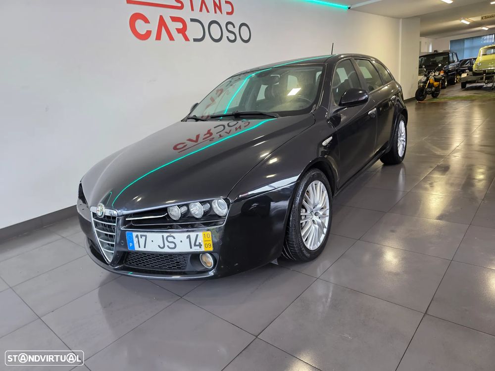 Alfa Romeo 159 Sportwagon 2.0 JTDm Distinctive - 1