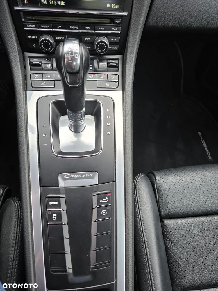 Porsche Cayman PDK - 23