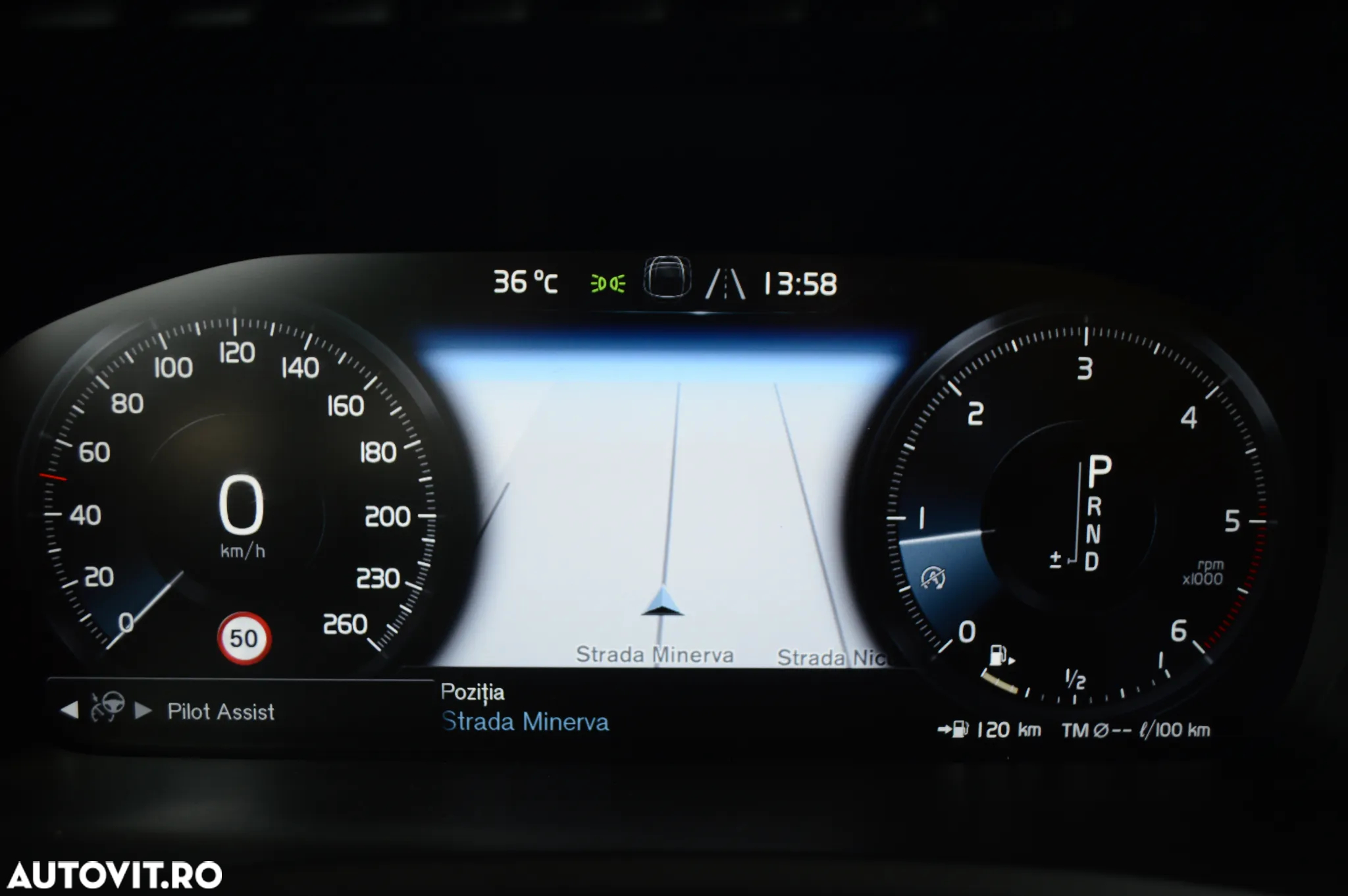 Volvo XC 90 B5 D AWD Geartronic Momentum Pro - 29