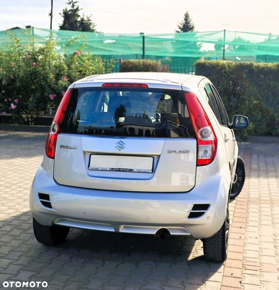 Suzuki Splash - 4