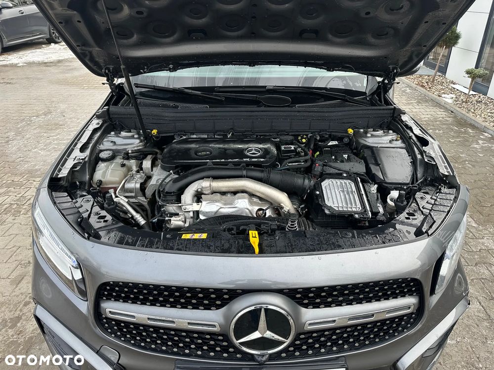 Mercedes-Benz GLB - 18