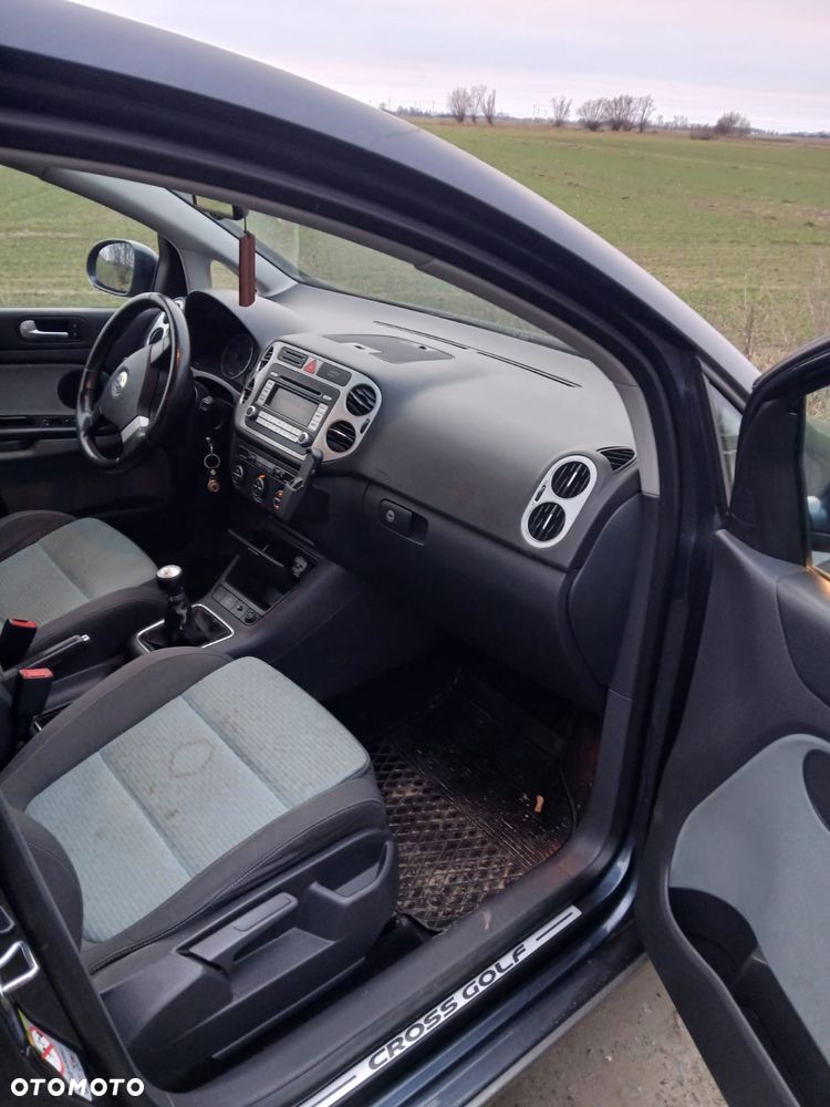 Volkswagen Golf Plus 2.0 TDI Cross - 5