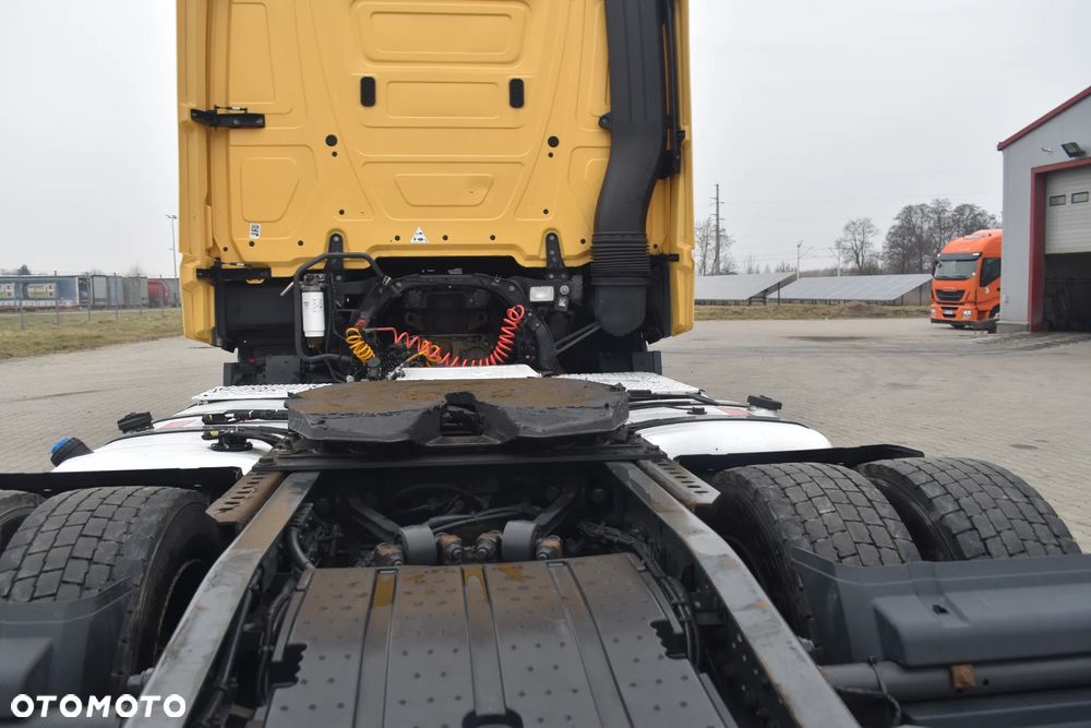 Mercedes-Benz Actros 1842 - 16