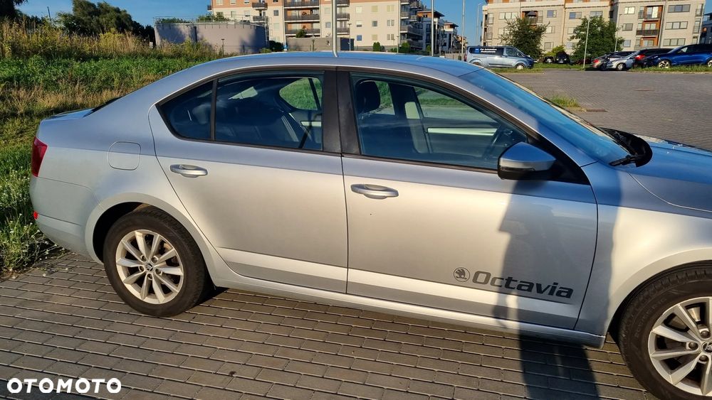 Skoda Octavia 1.4 TSI Ambition - 10