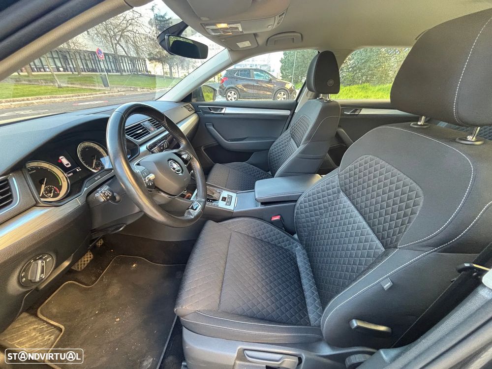 Skoda Superb Break - 10