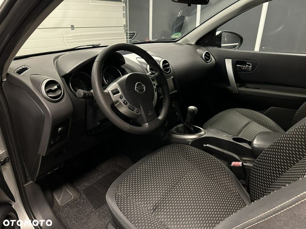 Nissan Qashqai - 10