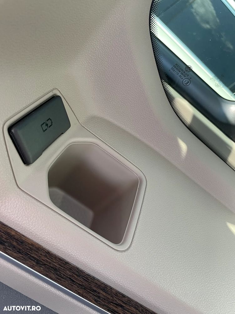 Volkswagen Multivan L 1.5 eHybrid 4M DSG 180KW Style - 35