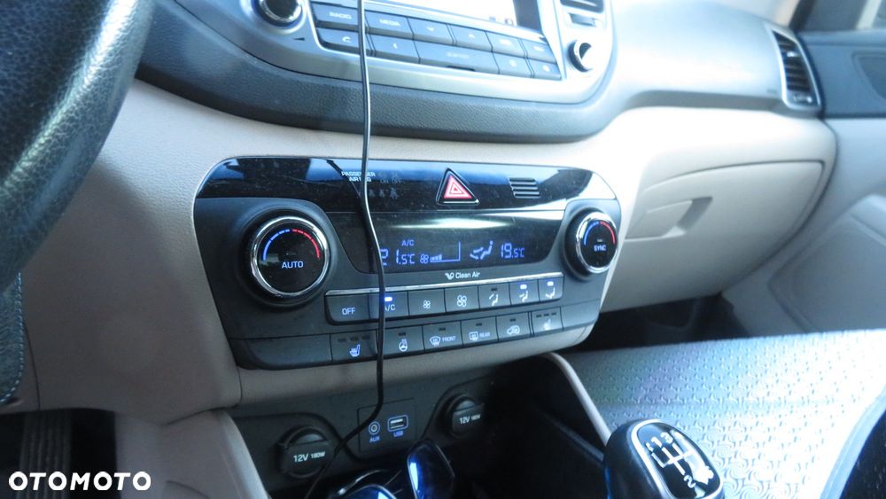 Hyundai Tucson 2.0 CRDI BlueDrive Comfort 2WD - 18