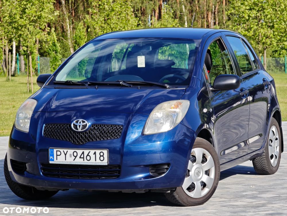 Toyota Yaris 1.3 Sol - 1