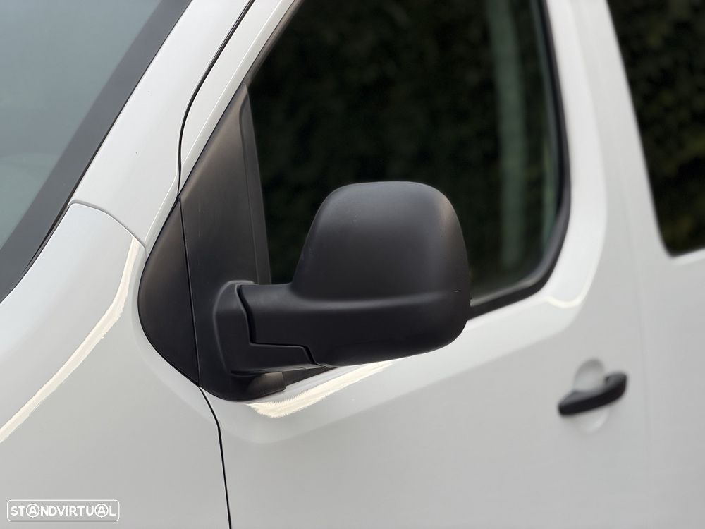 Peugeot Expert 1.5 BlueHDi 120HP 6 Lugares - 5