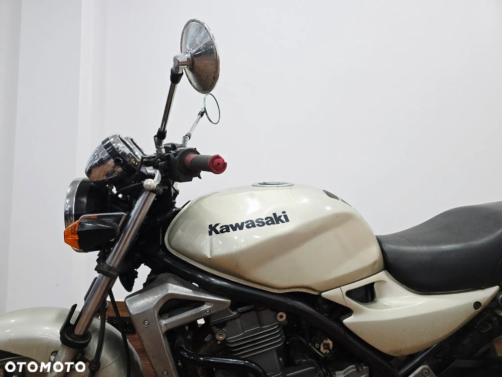 Kawasaki ER - 19