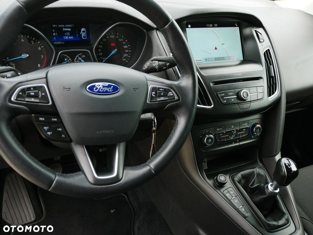 Ford Focus Turnier 1.0 EcoBoost Start-Stopp-System ACTIVE DESIGN - 17