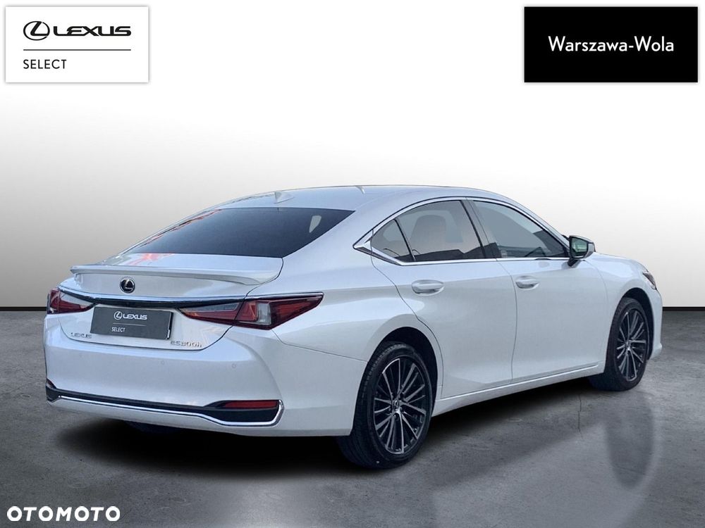 Lexus ES 300h Business Edition - 7