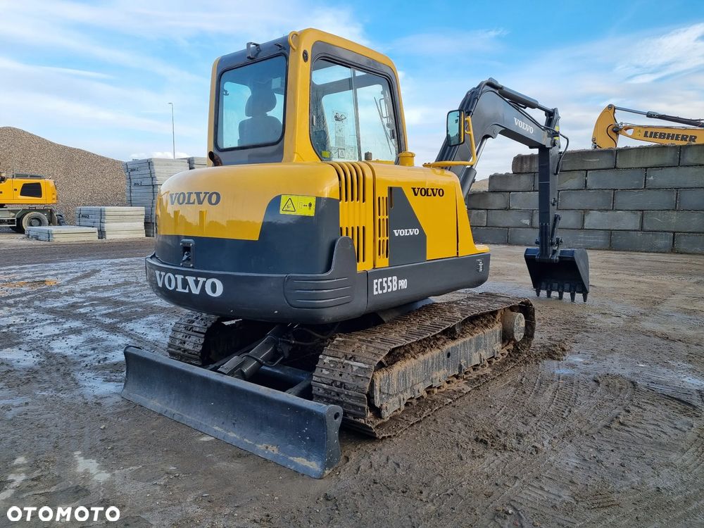 Volvo Nowa Mini Koparka Midi Excavator VOLVO EC55 - 4