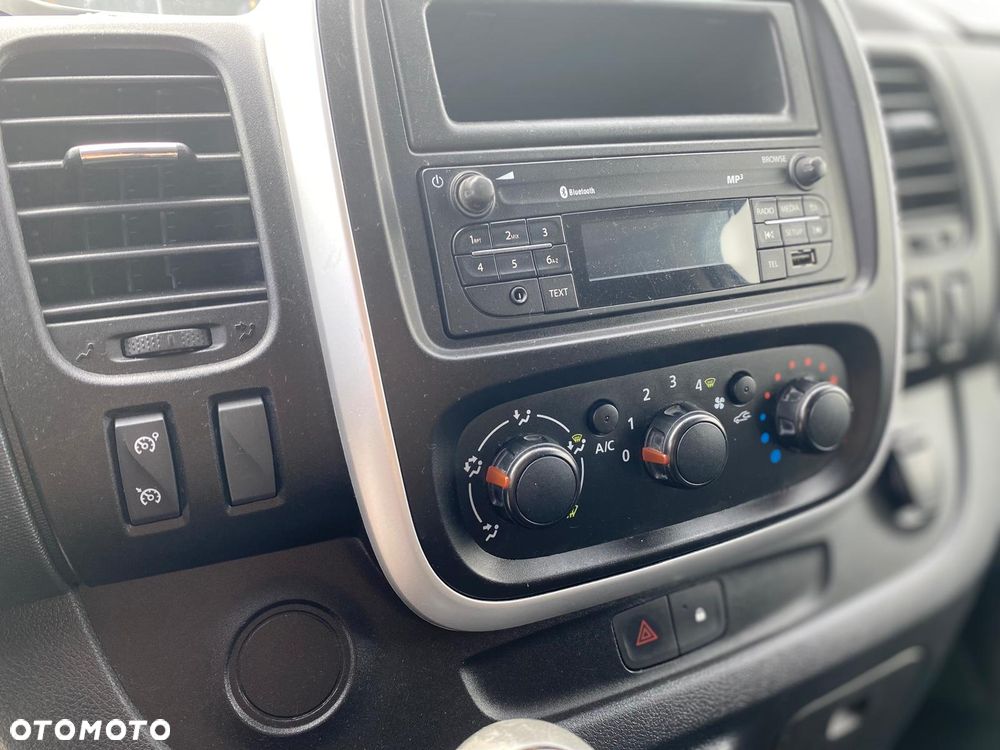 Opel VIVARO - 21
