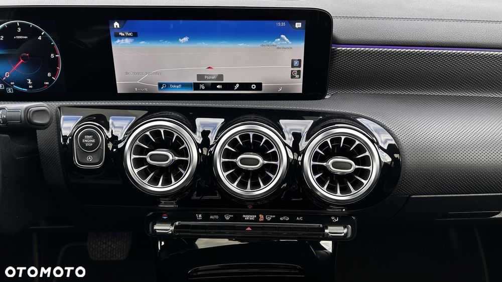 Mercedes-Benz CLA - 17