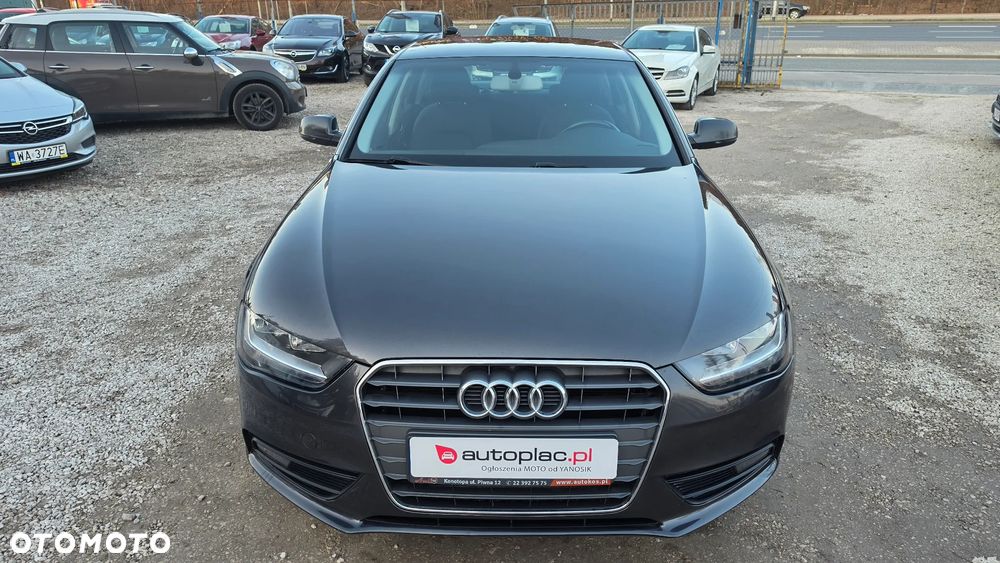 Audi A4 Limousine - 27