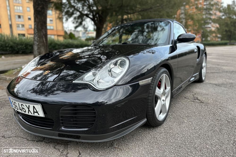 Porsche 911 (996) Turbo - 8