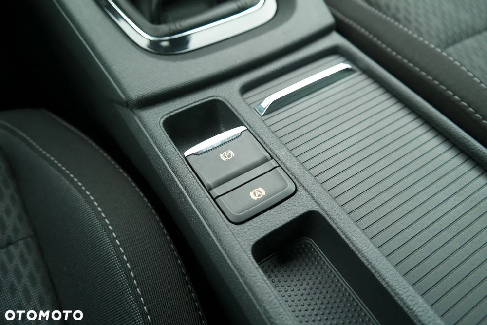 Skoda Octavia 1.5 TSI ACT Style - 32
