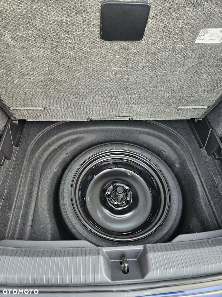 Volkswagen Golf 2.0 TDI Life - 8