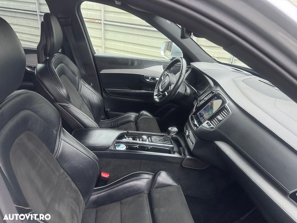 Volvo XC 90 D5 AWD R-Design - 10