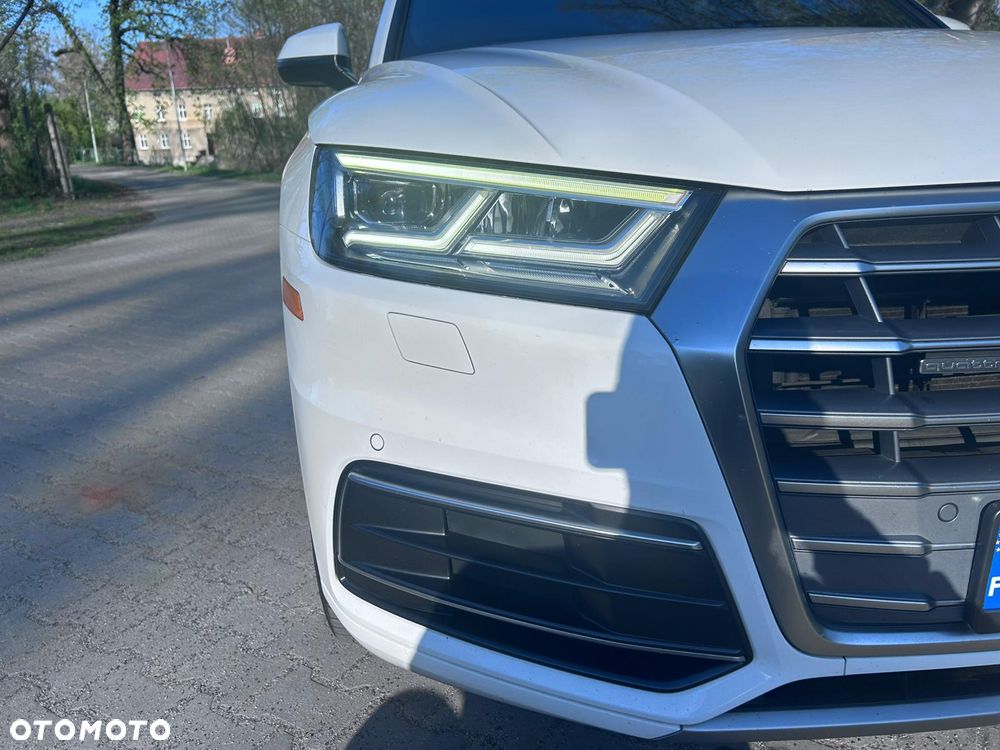 Audi Q5 2.0 TFSI Quattro S tronic design - 10